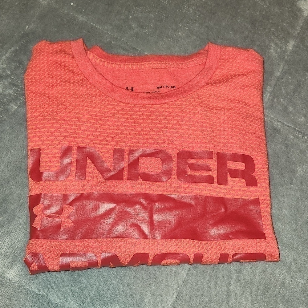 UnderArmour T Shirt - Picture 4 of 4